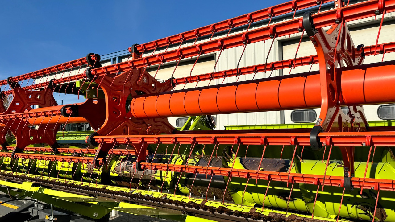 Moissonneuse-batteuse CLAAS VARIO 1080   Schneidwerkswagen: photos 11