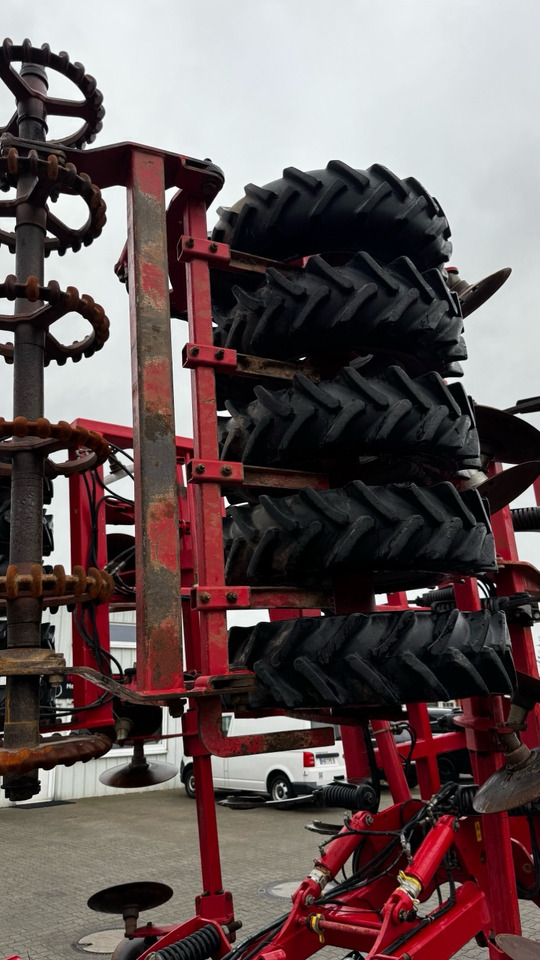 Horsch Tiger 6 LT in top Zustand - Bineuse: photos 5 Horsch Tiger 6 LT in top Zustand - Bineuse: photos 5