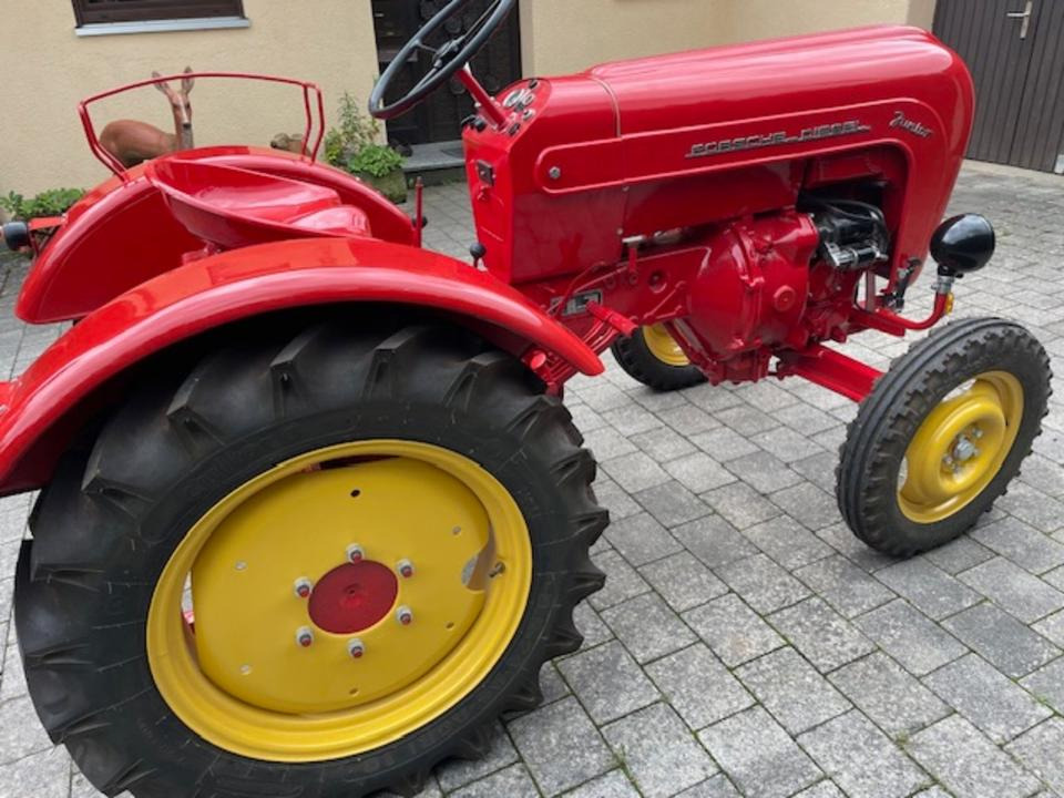 Porsche Junior 108 - Micro tracteur: photos 2 Porsche Junior 108 - Micro tracteur: photos 2