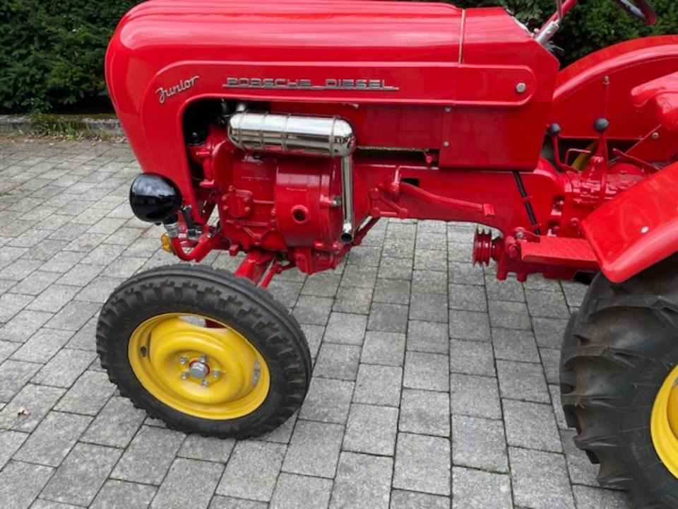 Porsche Junior 108 - Micro tracteur: photos 4 Porsche Junior 108 - Micro tracteur: photos 4