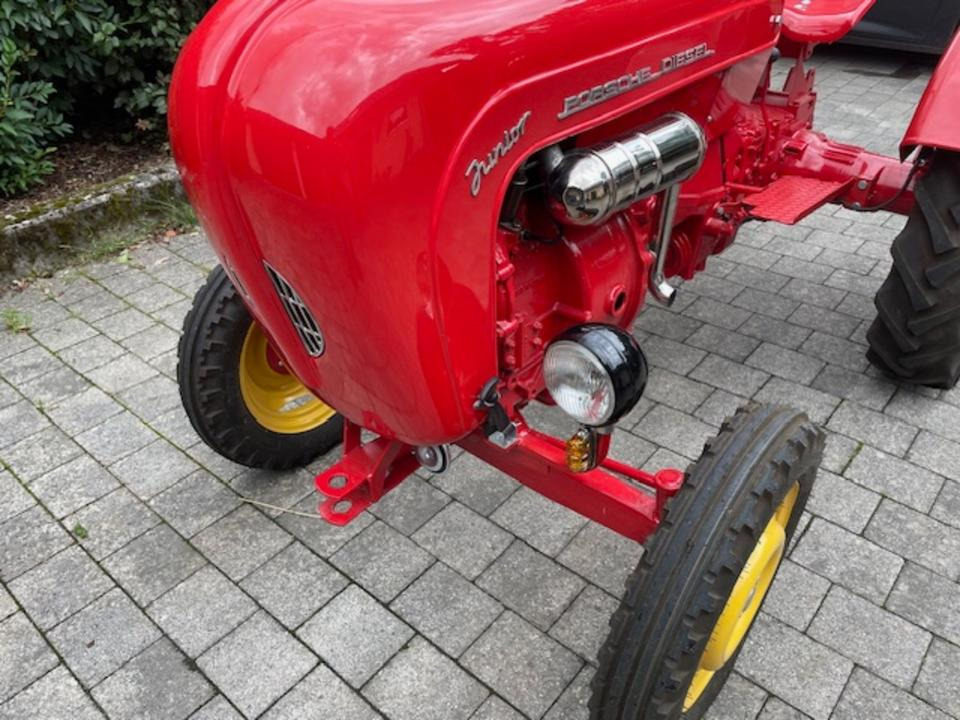 Porsche Junior 108 - Micro tracteur: photos 3 Porsche Junior 108 - Micro tracteur: photos 3