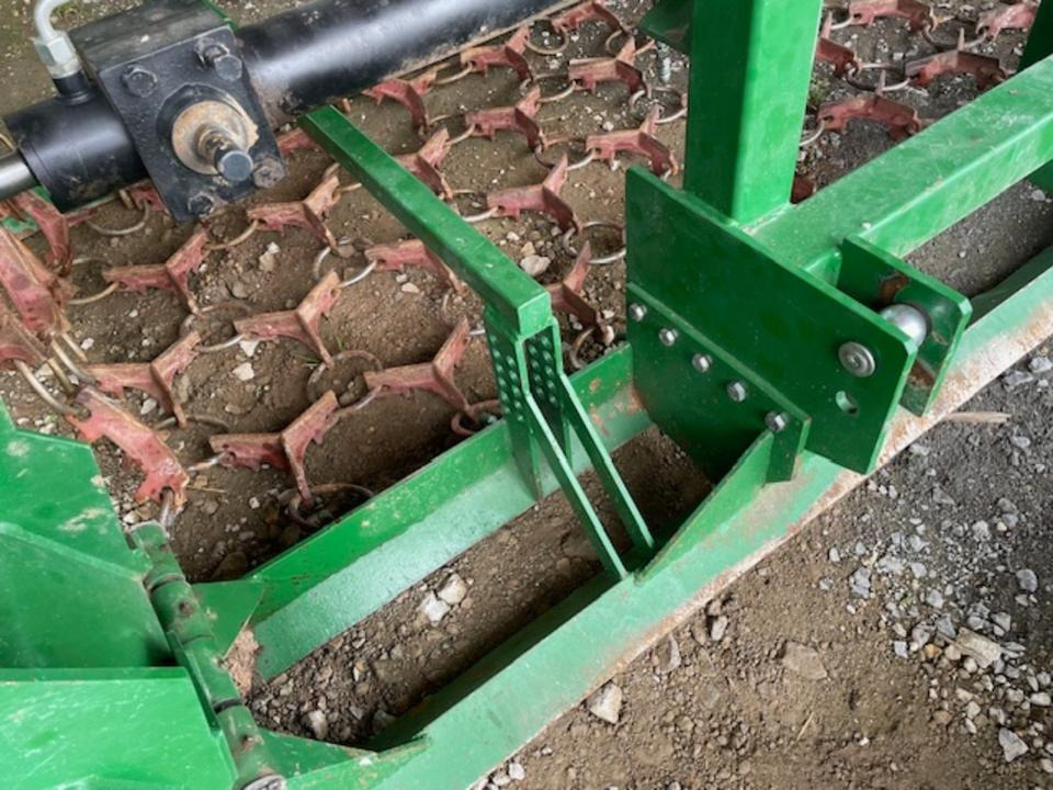 Wiesenegge 6m - Herse à chaîne: photos 2 Wiesenegge 6m - Herse à chaîne: photos 2