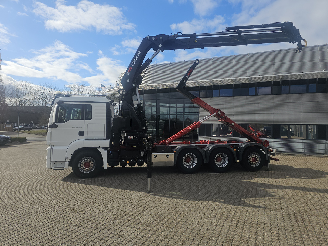 MAN TGS 35.500 - Camion porte-conteneur/ Caisse mobile, Camion grue: photos 3 MAN TGS 35.500 - Camion porte-conteneur/ Caisse mobile, Camion grue: photos 3
