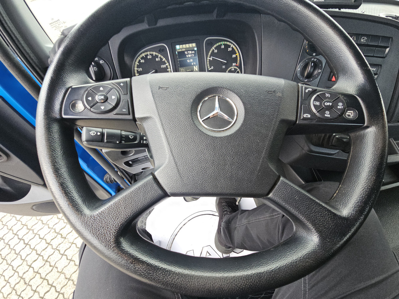 Camion porte-conteneur/ Caisse mobile Mercedes Atego 1224: photos 20