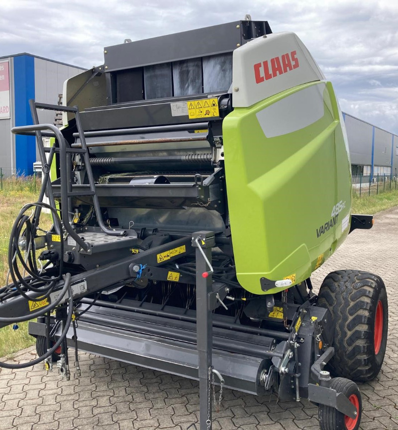 CLAAS Variant 485 RC PRO - Presse à balles rondes: photos 5 CLAAS Variant 485 RC PRO - Presse à balles rondes: photos 5