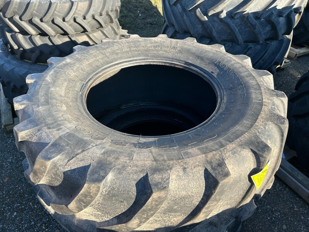 Firestone 600/65R30 - Pneus et jantes pour Machine agricole: photos 2 Firestone 600/65R30 - Pneus et jantes pour Machine agricole: photos 2