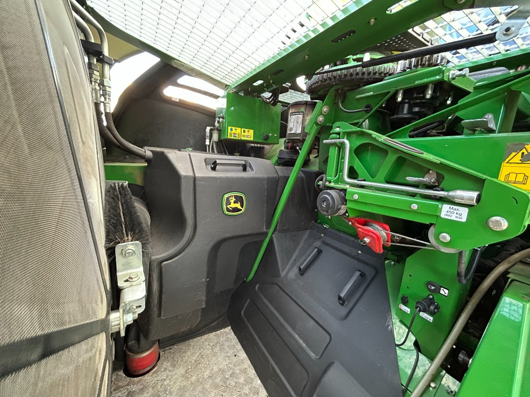 John Deere 8400 mit Kemper 475 Plus - Matériel de récolte: photos 2 John Deere 8400 mit Kemper 475 Plus - Matériel de récolte: photos 2