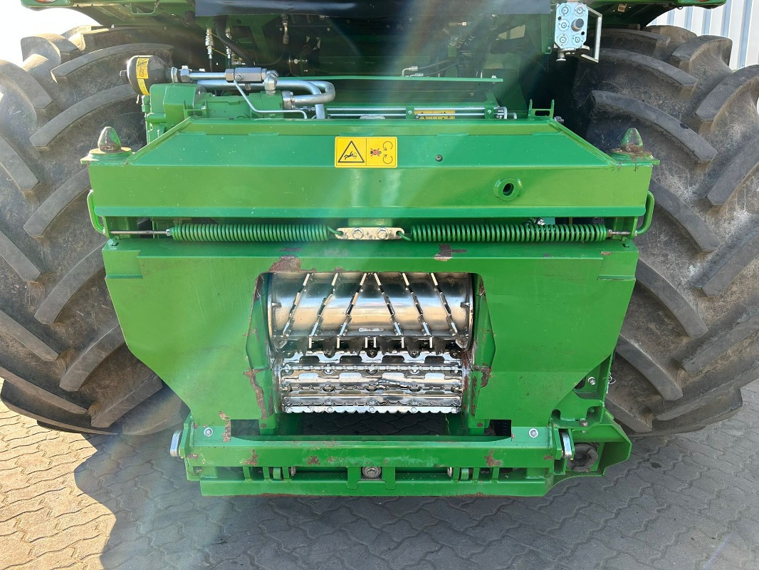 John Deere 8400i - Matériel de récolte: photos 5 John Deere 8400i - Matériel de récolte: photos 5