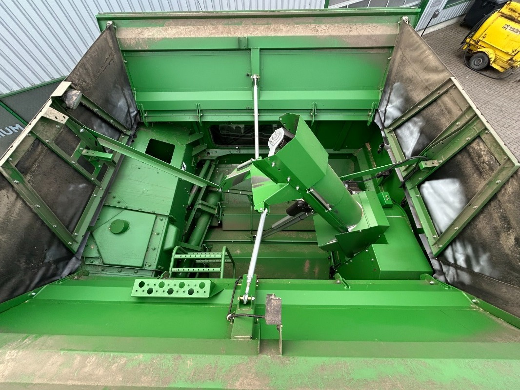 John Deere T560 - Moissonneuse-batteuse: photos 4 John Deere T560 - Moissonneuse-batteuse: photos 4