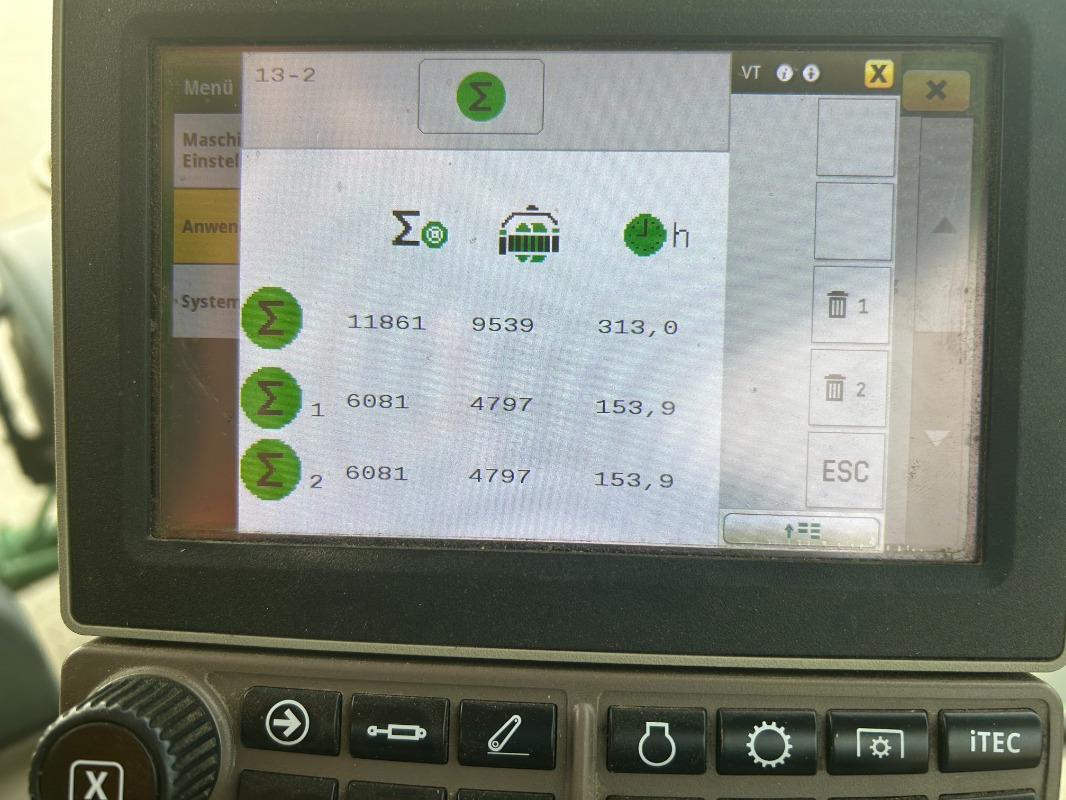 Krone Comprima CV 150 XC PLUS - Matériel de fenaison: photos 5 Krone Comprima CV 150 XC PLUS - Matériel de fenaison: photos 5