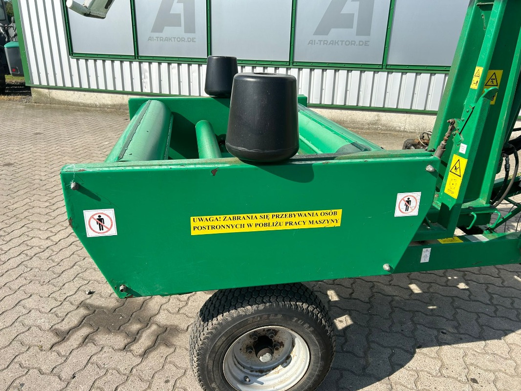 Metal-Fach Z 237 - Enrubanneuse: photos 3 Metal-Fach Z 237 - Enrubanneuse: photos 3