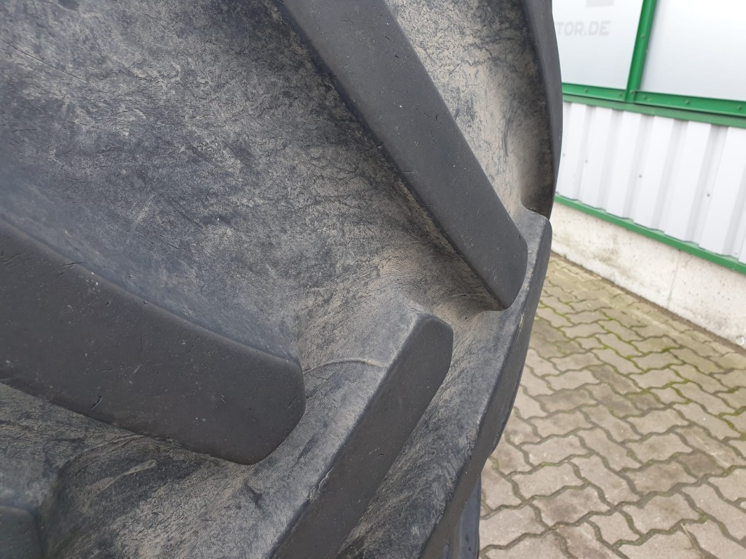 Mitas 600/70R38 - Pneus et jantes pour Machine agricole: photos 2 Mitas 600/70R38 - Pneus et jantes pour Machine agricole: photos 2