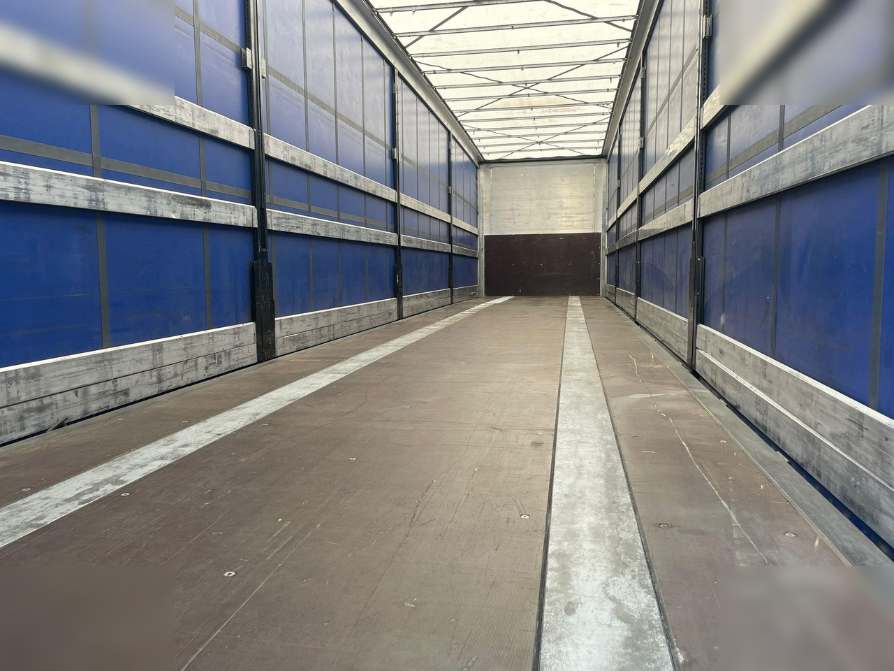 KÖGEL - Semi-remorque rideaux coulissants: photos 2 KÖGEL - Semi-remorque rideaux coulissants: photos 2