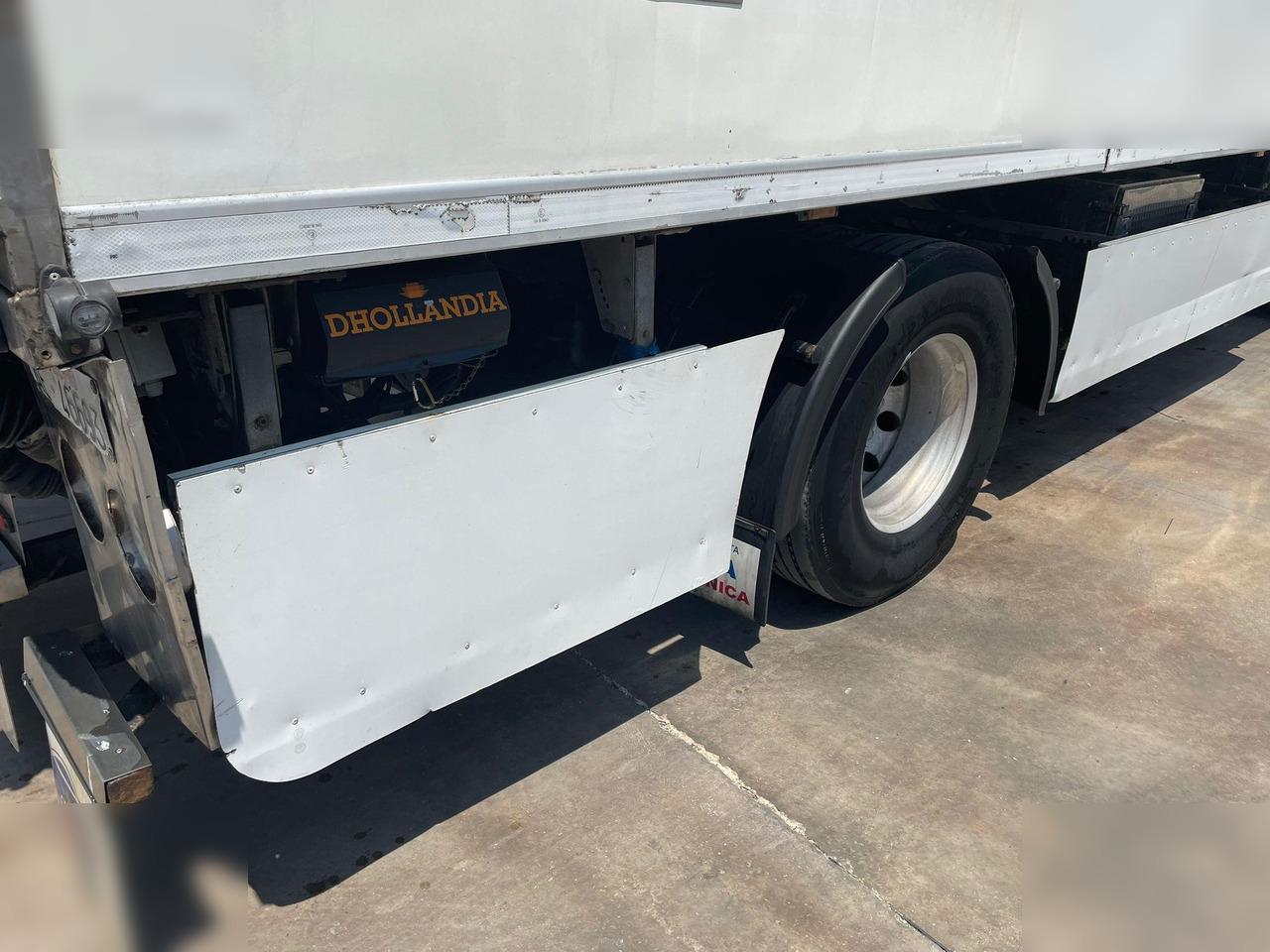 OMAR - Remorque frigorifique: photos 4 OMAR - Remorque frigorifique: photos 4