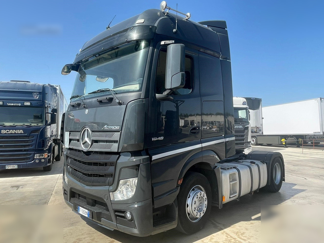MERCEDES-BENZ ACTROS 1848 - Tracteur routier: photos 2 MERCEDES-BENZ ACTROS 1848 - Tracteur routier: photos 2