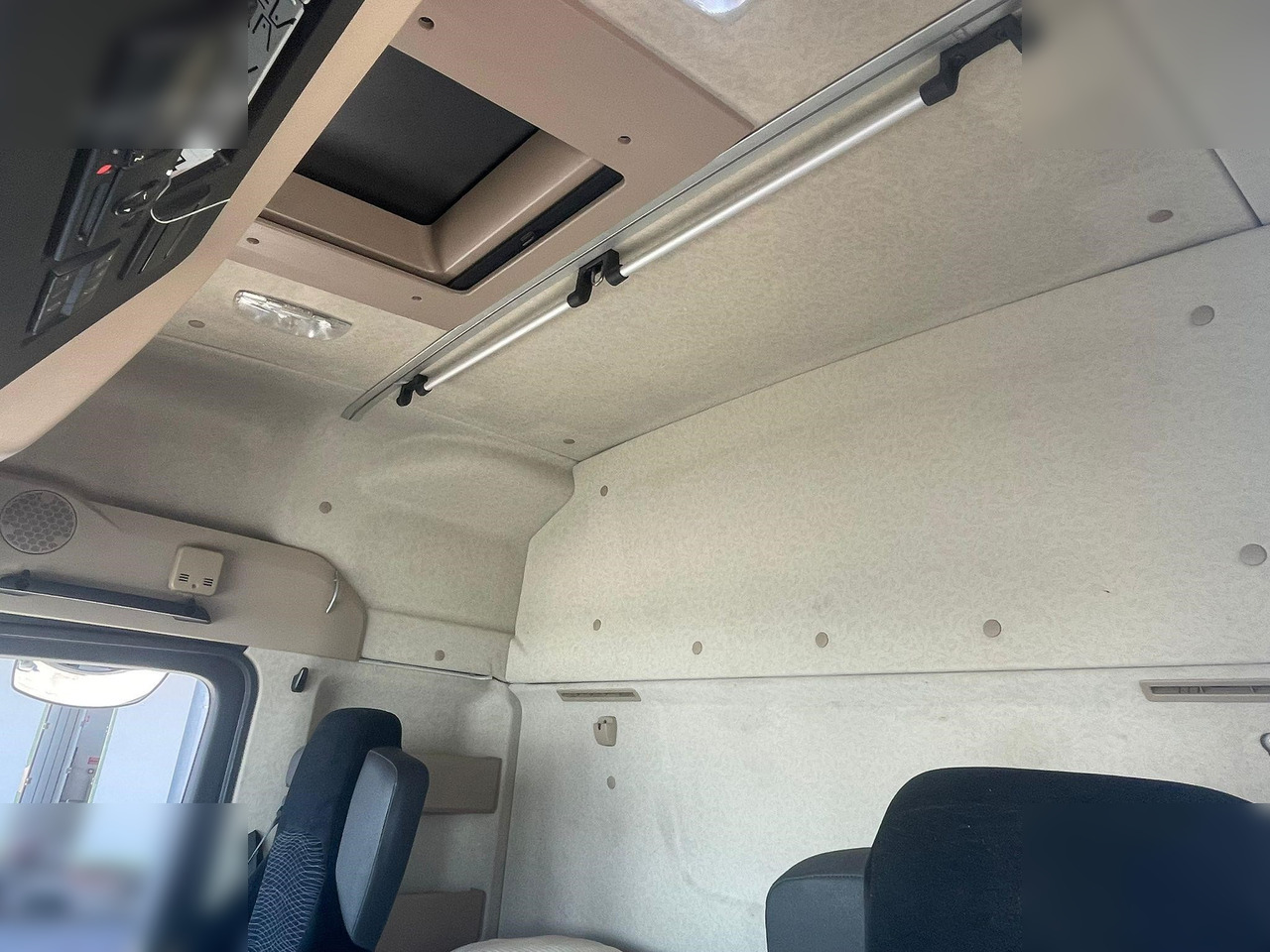 MERCEDES-BENZ ACTROS 1848 - Tracteur routier: photos 5 MERCEDES-BENZ ACTROS 1848 - Tracteur routier: photos 5