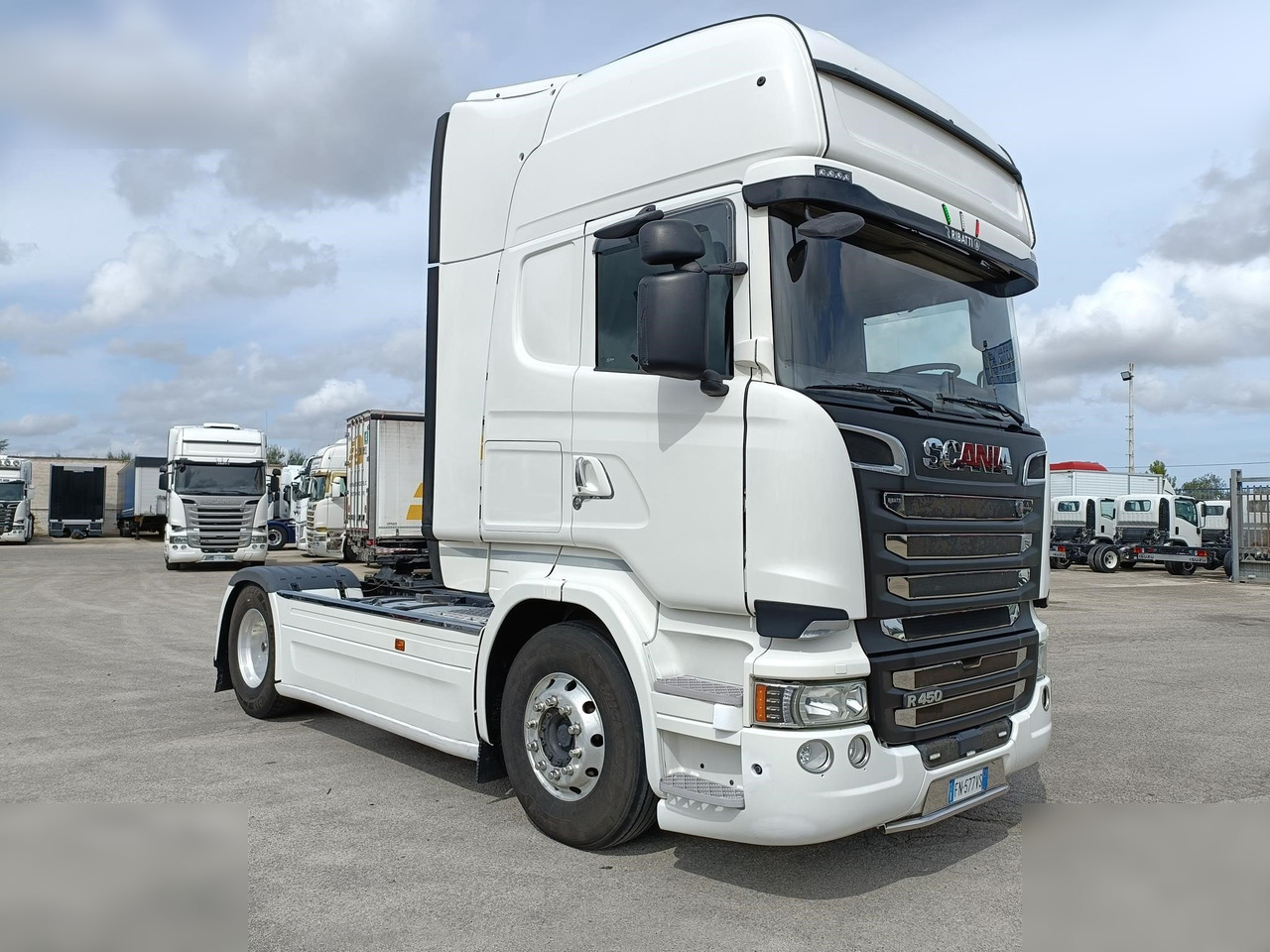SCANIA R450 - Tracteur routier: photos 2 SCANIA R450 - Tracteur routier: photos 2