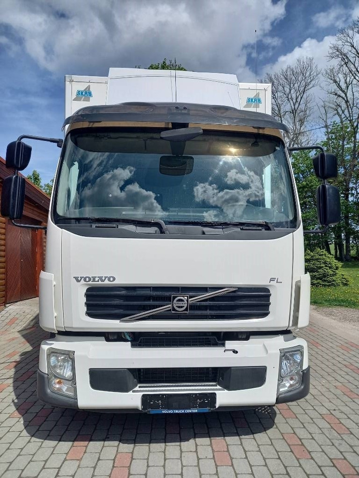 Volvo BM FL 240, 4x2, SIDE-OPENING - Camion fourgon: photos 3 Volvo BM FL 240, 4x2, SIDE-OPENING - Camion fourgon: photos 3