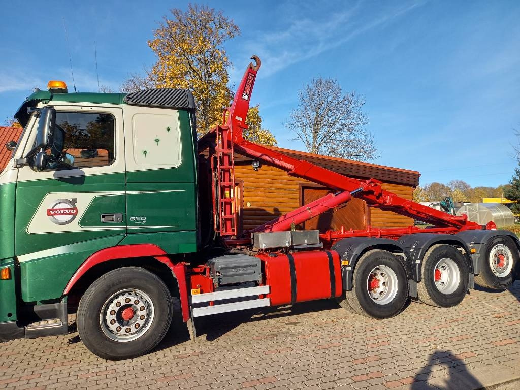 Volvo FH 520, 8x4, MULTILIFT - Camion ampliroll: photos 1 Volvo FH 520, 8x4, MULTILIFT - Camion ampliroll: photos 1