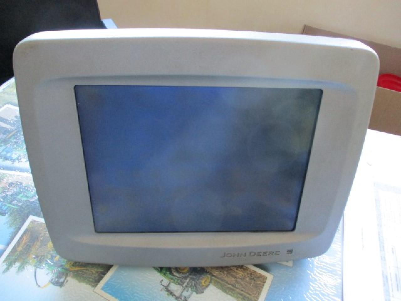 John Deere 2600 - Système de navigation: photos 1 John Deere 2600 - Système de navigation: photos 1