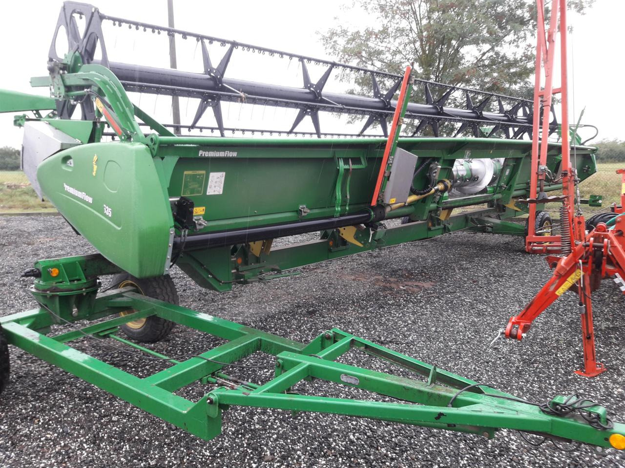 John Deere 635 Premium Flow - Accessoire aux ensileuses: photos 4 John Deere 635 Premium Flow - Accessoire aux ensileuses: photos 4