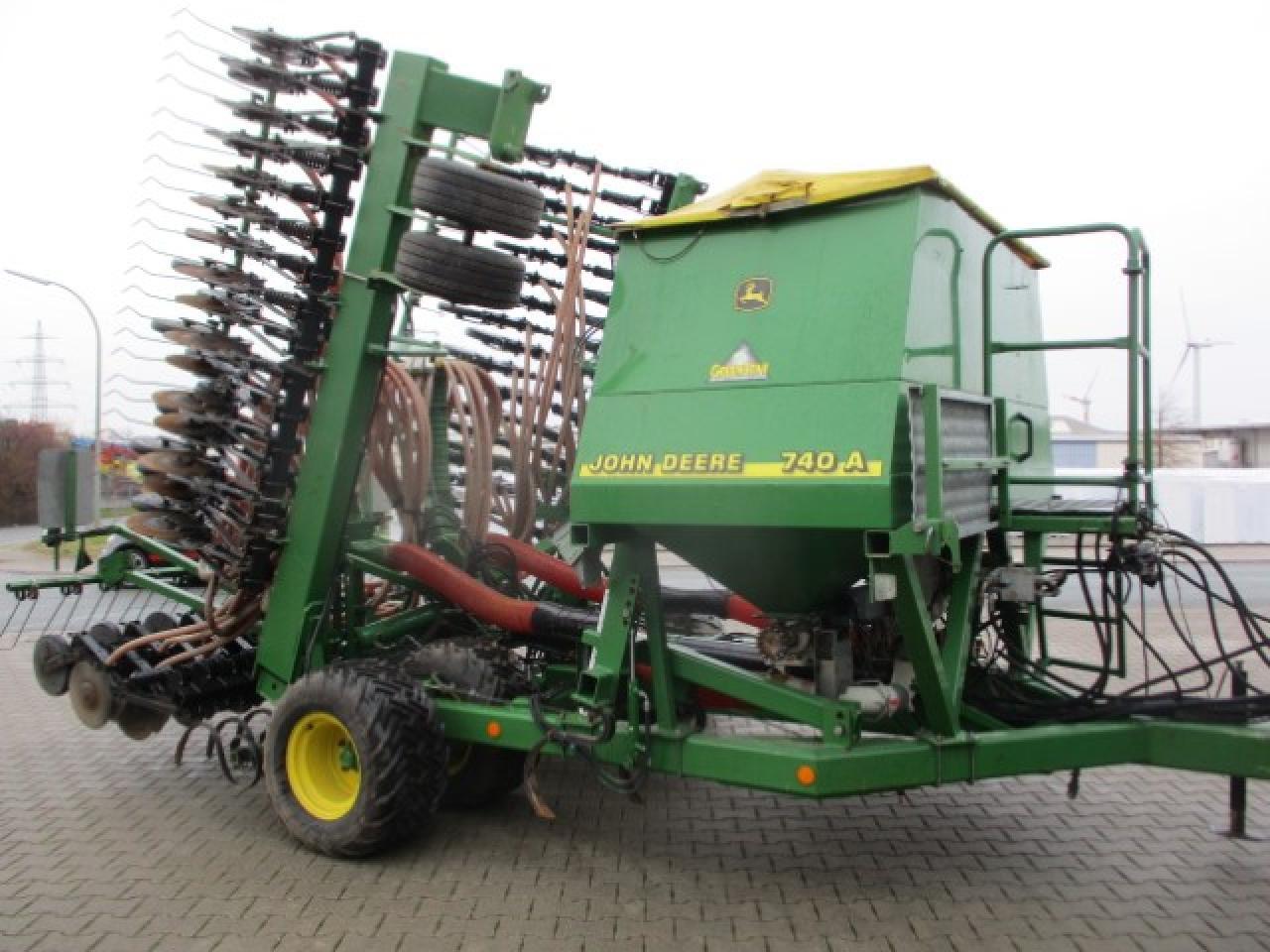 John Deere 740 A Isobus - Semoir: photos 5 John Deere 740 A Isobus - Semoir: photos 5