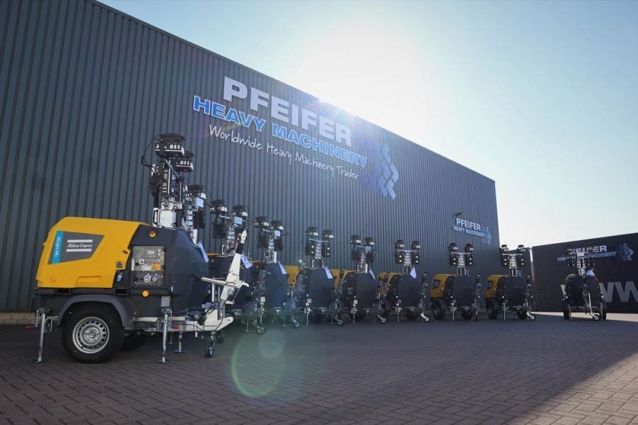 Atlas Copco Hilight H6+ Valid inspection, *Guarantee! Max Boom  - Mat d'éclairage: photos 1 Atlas Copco Hilight H6+ Valid inspection, *Guarantee! Max Boom  - Mat d'éclairage: photos 1