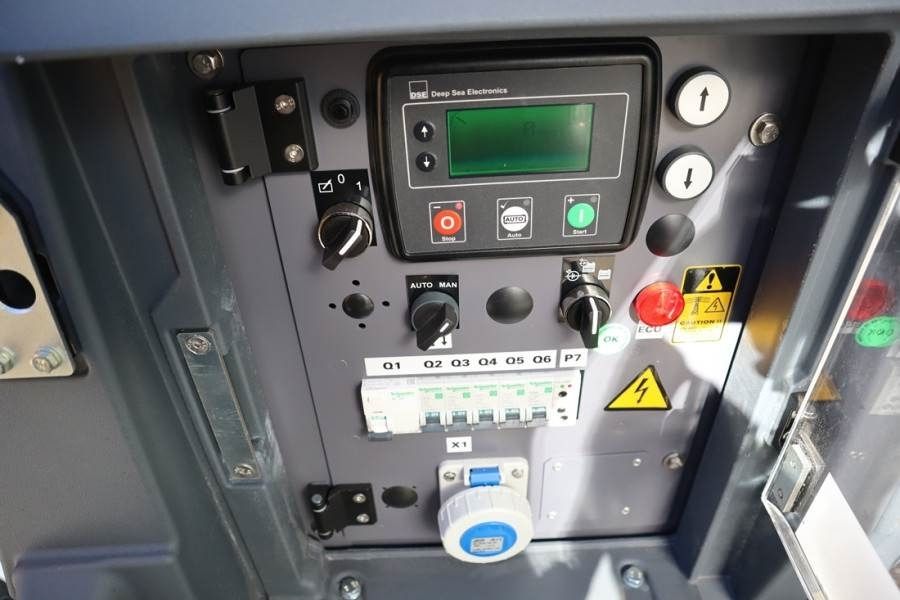 Atlas Copco Hilight H6+ Valid inspection, *Guarantee! Max Boom - Mat d'éclairage: photos 4 Atlas Copco Hilight H6+ Valid inspection, *Guarantee! Max Boom - Mat d'éclairage: photos 4