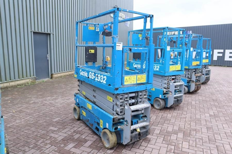 Genie GS1932 Electric, Working Height 7.8 m, 227kg Capac - Nacelle ciseaux: photos 2 Genie GS1932 Electric, Working Height 7.8 m, 227kg Capac - Nacelle ciseaux: photos 2