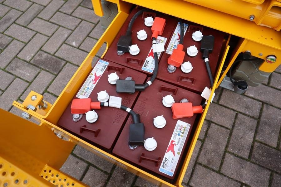 Haulotte Compact 10N Valid Inspection, *Guarantee! 10m Work - Nacelle ciseaux: photos 3 Haulotte Compact 10N Valid Inspection, *Guarantee! 10m Work - Nacelle ciseaux: photos 3