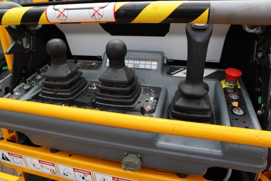 Haulotte HT16RTJ PRO NEW / UNUSED, Guarantee! Diesel, 4x4x4 - Nacelle télescopique: photos 3 Haulotte HT16RTJ PRO NEW / UNUSED, Guarantee! Diesel, 4x4x4 - Nacelle télescopique: photos 3