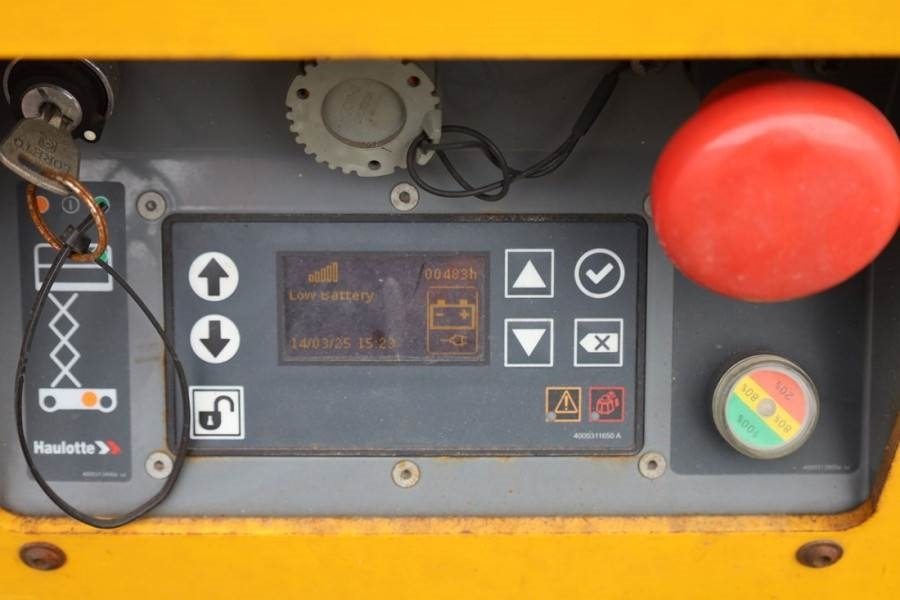 Haulotte Optimum 8AC Electric, 7.77m Working Height, 230kg - Nacelle ciseaux: photos 4 Haulotte Optimum 8AC Electric, 7.77m Working Height, 230kg - Nacelle ciseaux: photos 4