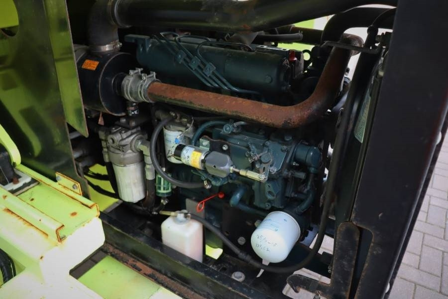 MEC 3392RT-T Diesel, 4x4 Drive, 12m Working Height, 12 - Nacelle ciseaux: photos 3 MEC 3392RT-T Diesel, 4x4 Drive, 12m Working Height, 12 - Nacelle ciseaux: photos 3