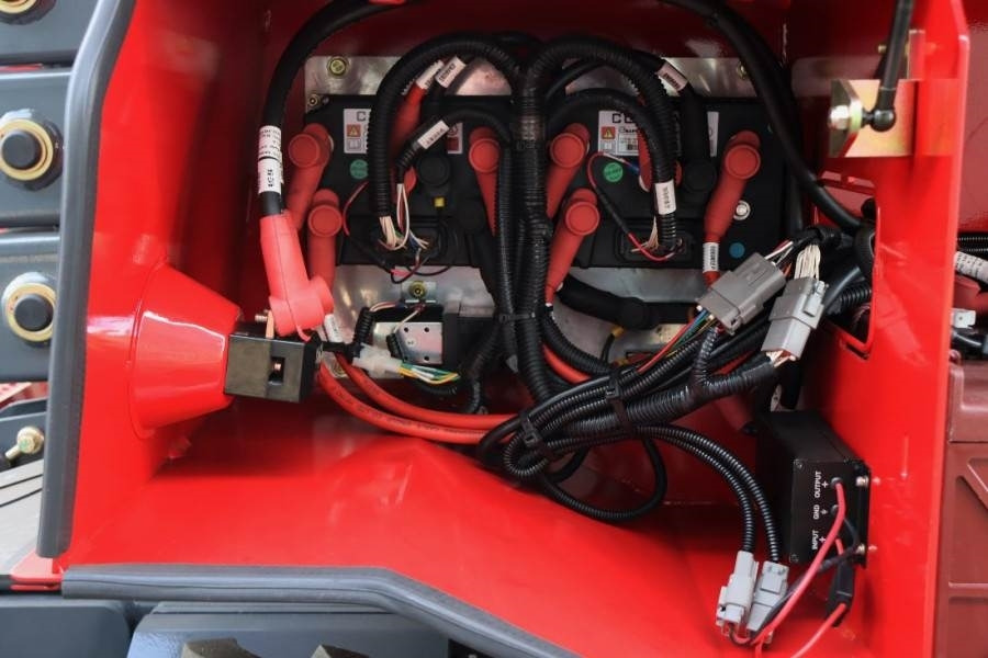 Nacelle ciseaux Magni ES1418RT New And Available Directly From Stock, El: photos 11