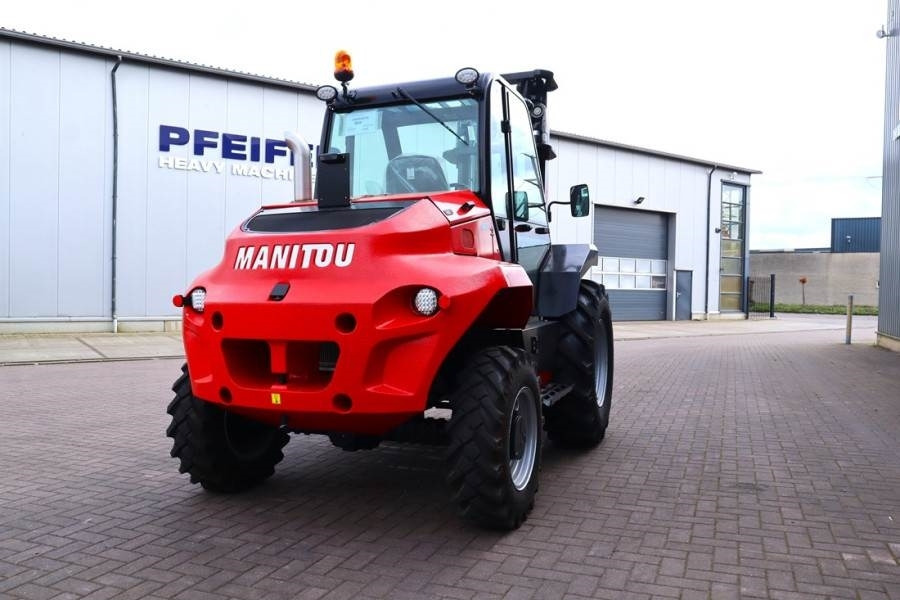Manitou M30-4 Valid inspection, *Guarantee! Diesel, 4x4 D - Chariot tout terrain: photos 2 Manitou M30-4 Valid inspection, *Guarantee! Diesel, 4x4 D - Chariot tout terrain: photos 2