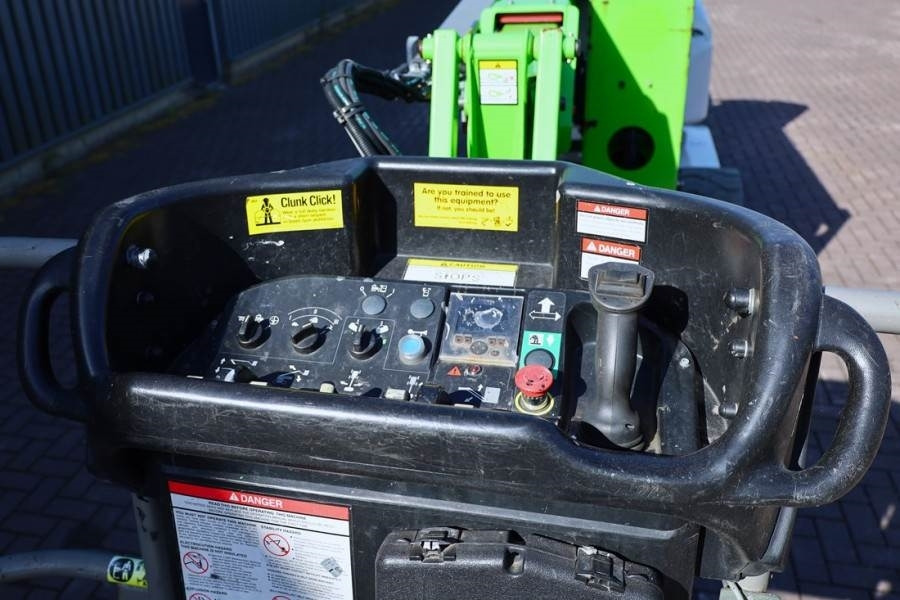 Niftylift HR17NDE HYBRIDE MK3 Hybrid Battery & Diesel, 17m W - Nacelle articulée: photos 4 Niftylift HR17NDE HYBRIDE MK3 Hybrid Battery & Diesel, 17m W - Nacelle articulée: photos 4