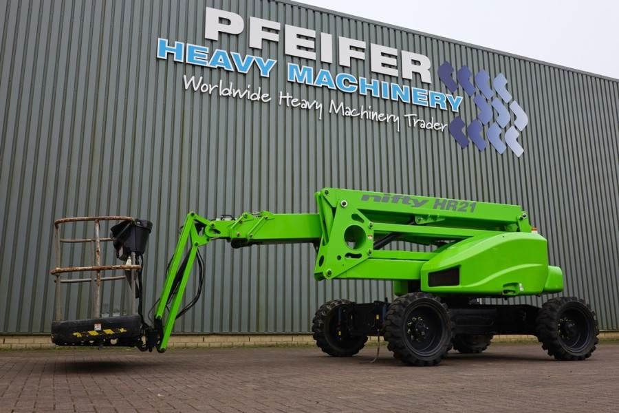 Niftylift HR21D 4x4 MK2 Diesel, 4x4 Drive, 21m Working Heigh - Nacelle articulée: photos 1 Niftylift HR21D 4x4 MK2 Diesel, 4x4 Drive, 21m Working Heigh - Nacelle articulée: photos 1