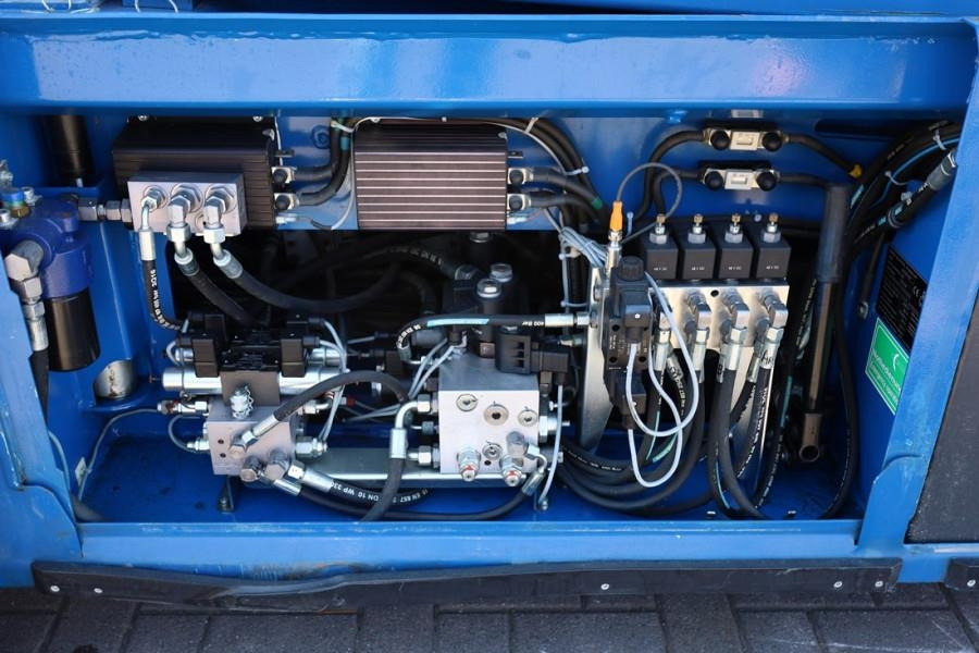 PB LIFT S225-12ES Electric, 22.5m Working Height, 450 - Nacelle ciseaux: photos 4 PB LIFT S225-12ES Electric, 22.5m Working Height, 450 - Nacelle ciseaux: photos 4