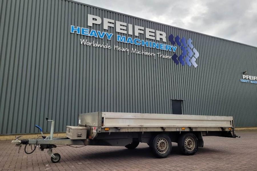 Saris PL1820 2 Axel Trailer - Remorque voiture: photos 1 Saris PL1820 2 Axel Trailer - Remorque voiture: photos 1