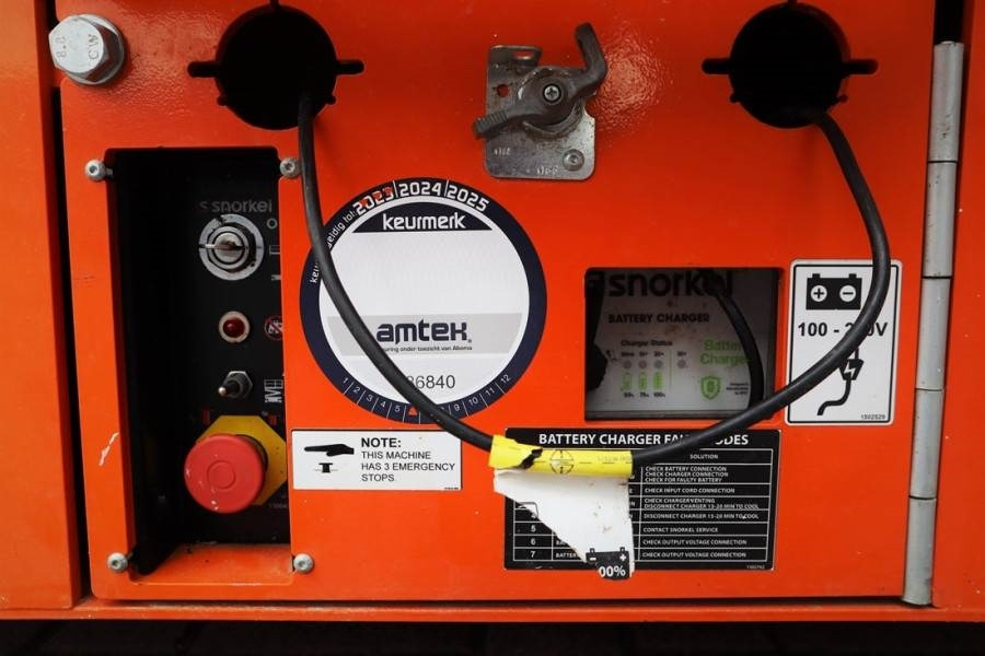 Snorkel S4726E Valid Inspection, *Guarantee! ,Electric, 10 - Nacelle ciseaux: photos 5 Snorkel S4726E Valid Inspection, *Guarantee! ,Electric, 10 - Nacelle ciseaux: photos 5