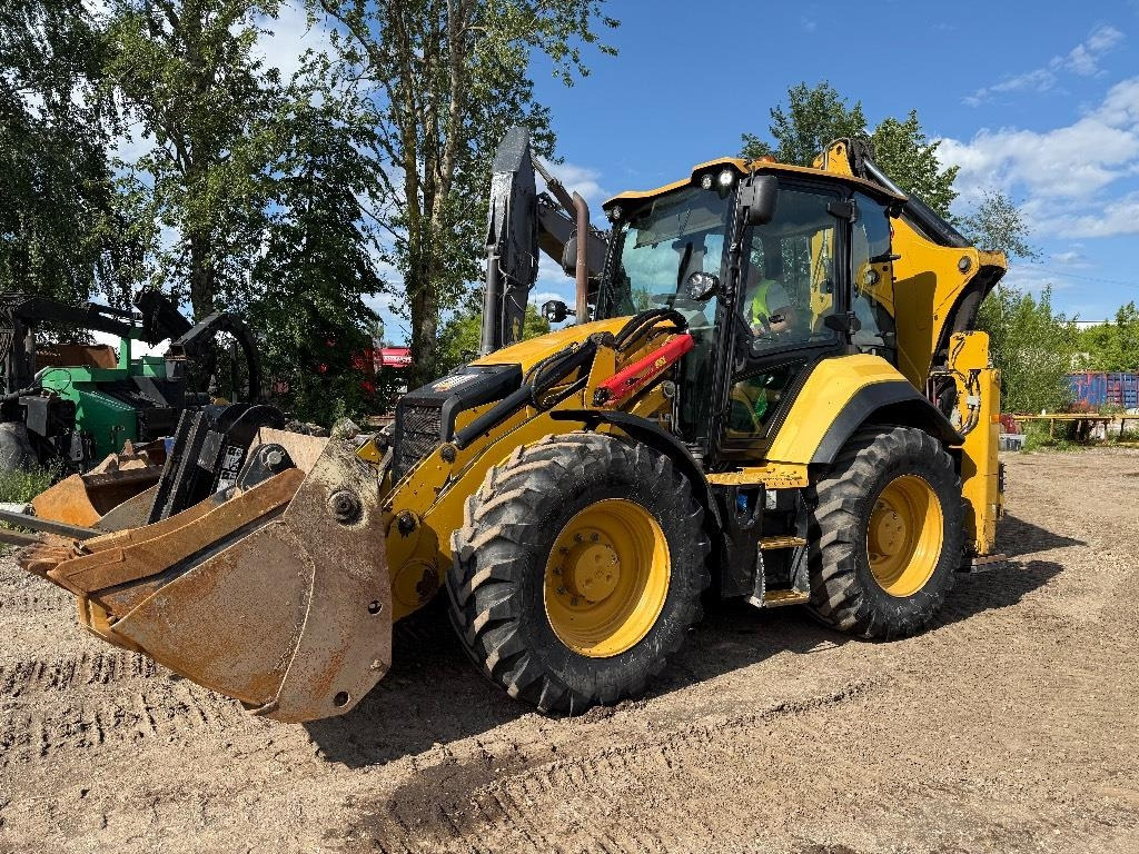CAT 444 - Tractopelle: photos 4 CAT 444 - Tractopelle: photos 4
