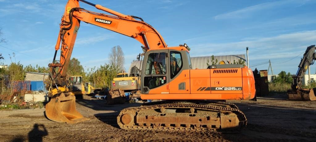 Doosan 225 LC  - Pelle sur chenille: photos 1 Doosan 225 LC  - Pelle sur chenille: photos 1