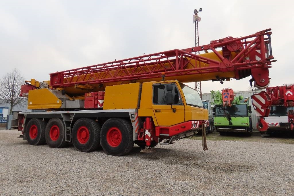 Tadano Faun ATF 65 G-4  - Grue tout-terrain: photos 2 Tadano Faun ATF 65 G-4  - Grue tout-terrain: photos 2