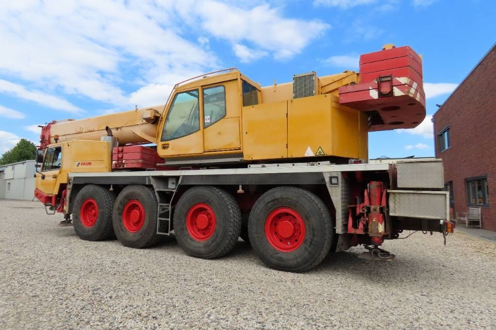 Tadano Faun ATF 65 G-4 - Grue tout-terrain: photos 2 Tadano Faun ATF 65 G-4 - Grue tout-terrain: photos 2