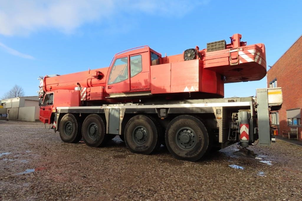 Tadano Faun ATF 90 G-4 - Grue tout-terrain: photos 4 Tadano Faun ATF 90 G-4 - Grue tout-terrain: photos 4