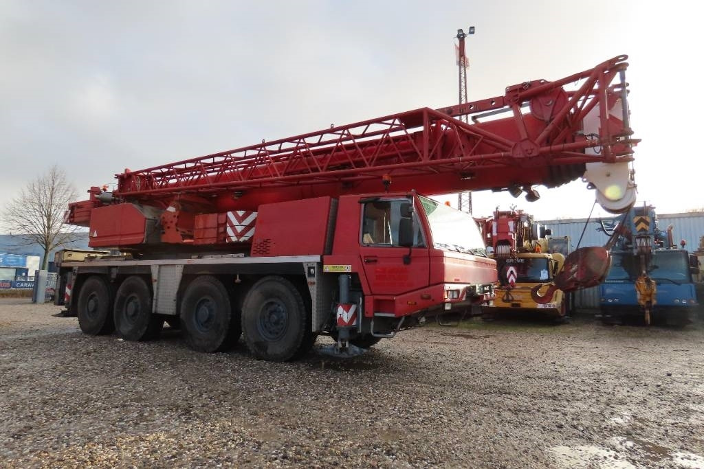 Tadano Faun ATF 90 G-4 - Grue tout-terrain: photos 2 Tadano Faun ATF 90 G-4 - Grue tout-terrain: photos 2