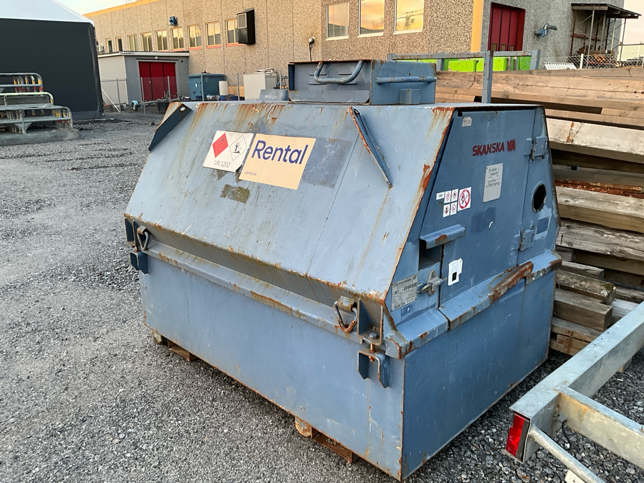 Färmartank 1500 l - Autre matériel: photos 1 Färmartank 1500 l - Autre matériel: photos 1