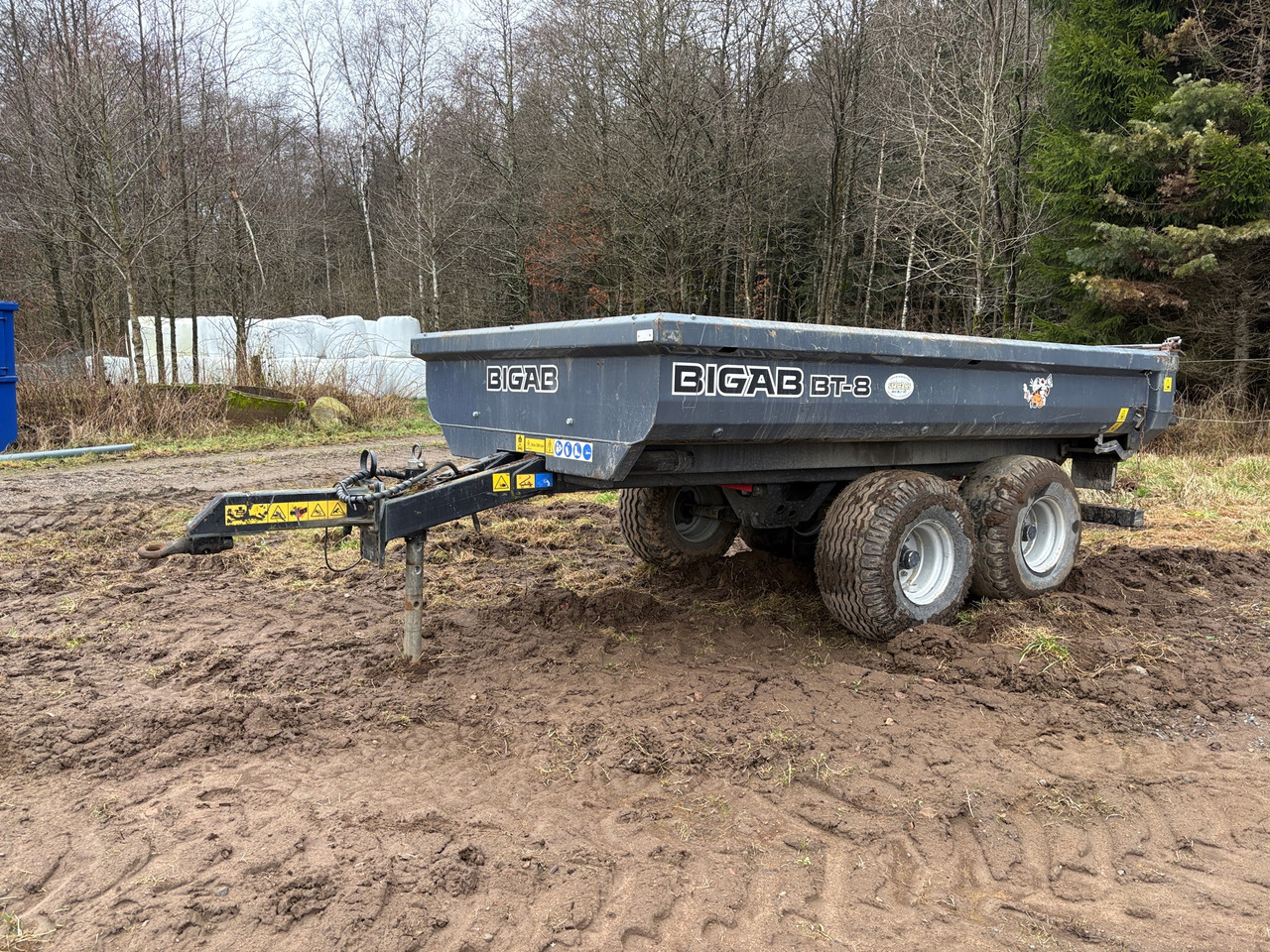 Bigab BT-8 - Remorque benne: photos 1 Bigab BT-8 - Remorque benne: photos 1