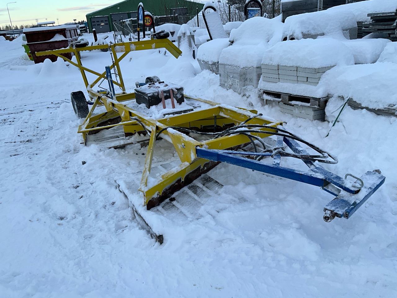 Dinapolis Road grader RGB 6760 - Niveleuse: photos 1 Dinapolis Road grader RGB 6760 - Niveleuse: photos 1