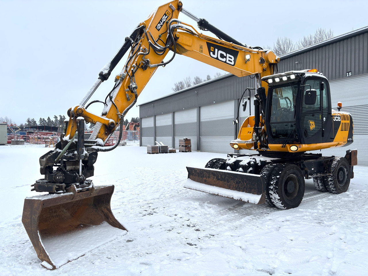 JCB JS175W - Pelle: photos 1 JCB JS175W - Pelle: photos 1